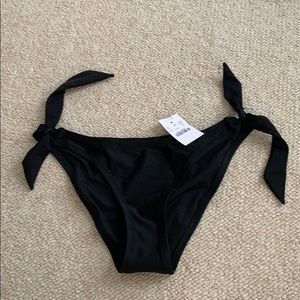 Black bathing suit bottoms